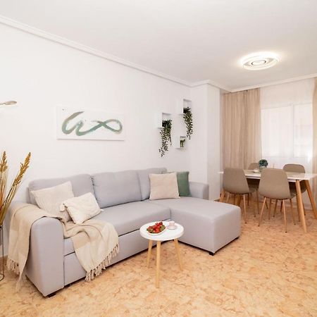 Piso En El Centro Apartment Torrevieja Ngoại thất bức ảnh