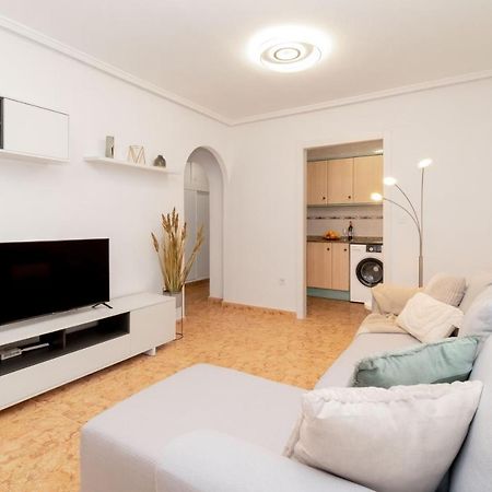 Piso En El Centro Apartment Torrevieja Ngoại thất bức ảnh