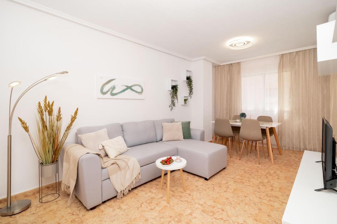 Piso En El Centro Apartment Torrevieja Ngoại thất bức ảnh