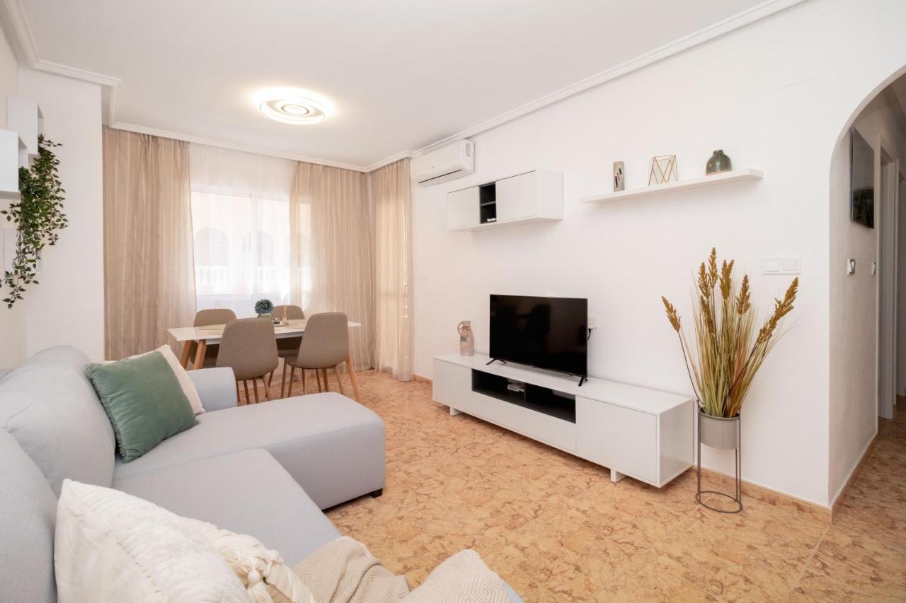 Piso En El Centro Apartment Torrevieja Ngoại thất bức ảnh
