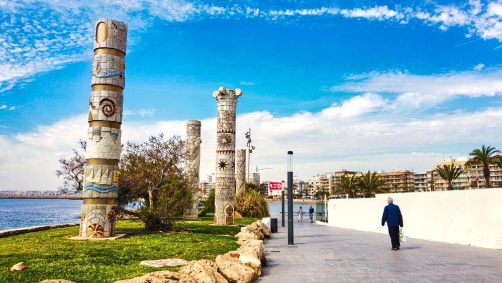 Piso En El Centro Apartment Torrevieja Ngoại thất bức ảnh